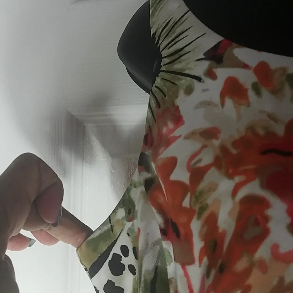 Kim Rogers, Floral dress, size 12 - Picture 3 of 6